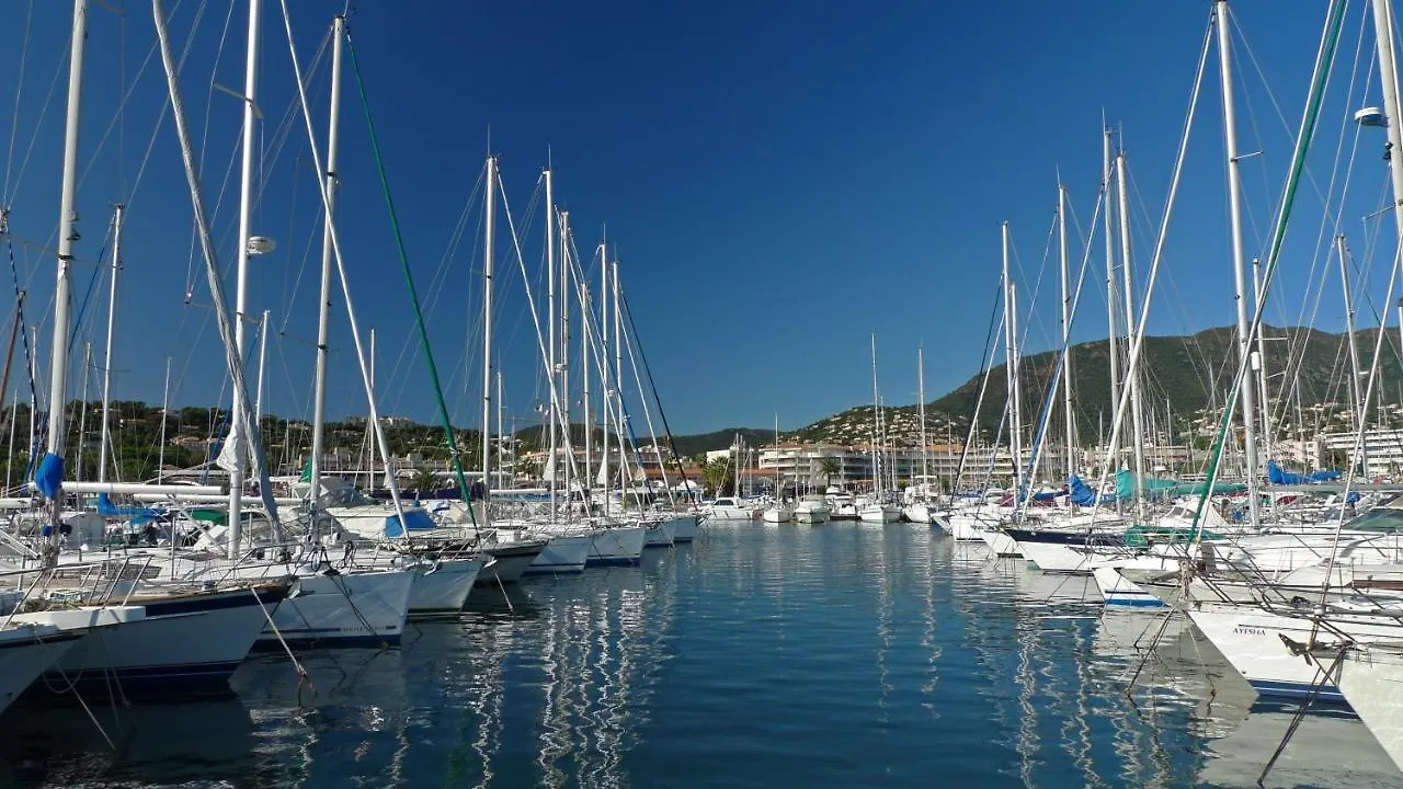 Location Corsica Διαμέρισμα Cavalaire-sur-Mer